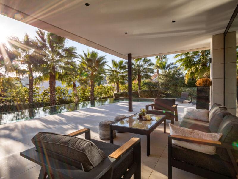 Sophisticated 7-Bedroom Villa with Private Pool in Marbella’s Prestigious Nueva Andalucía