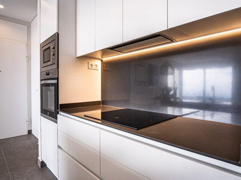 Modern Villas Near Golf Courses in Polop, Alicante