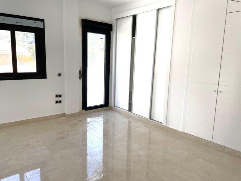 Sea View Villas with Indoor & Outdoor Pools in Benalmádena, Costa del Sol