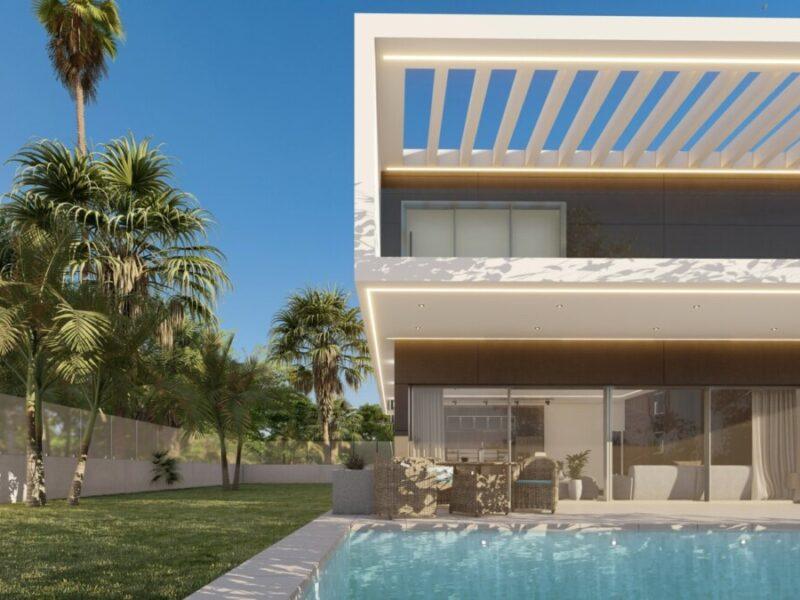 Panoramic Sea View Villa in Benalmadena with Spacious Interiors