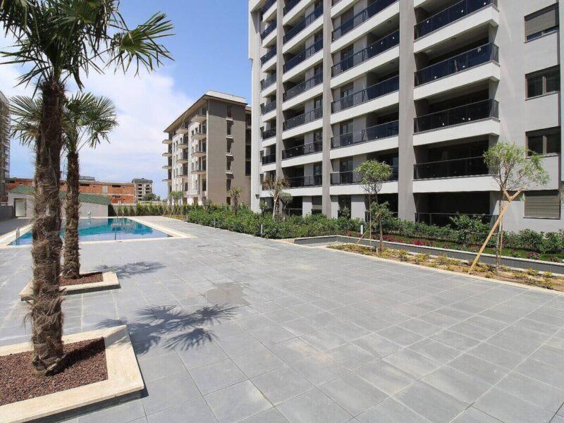 Contemporary Apartments Near Lara Beach in Antalya Altıntaş, Türkiye
